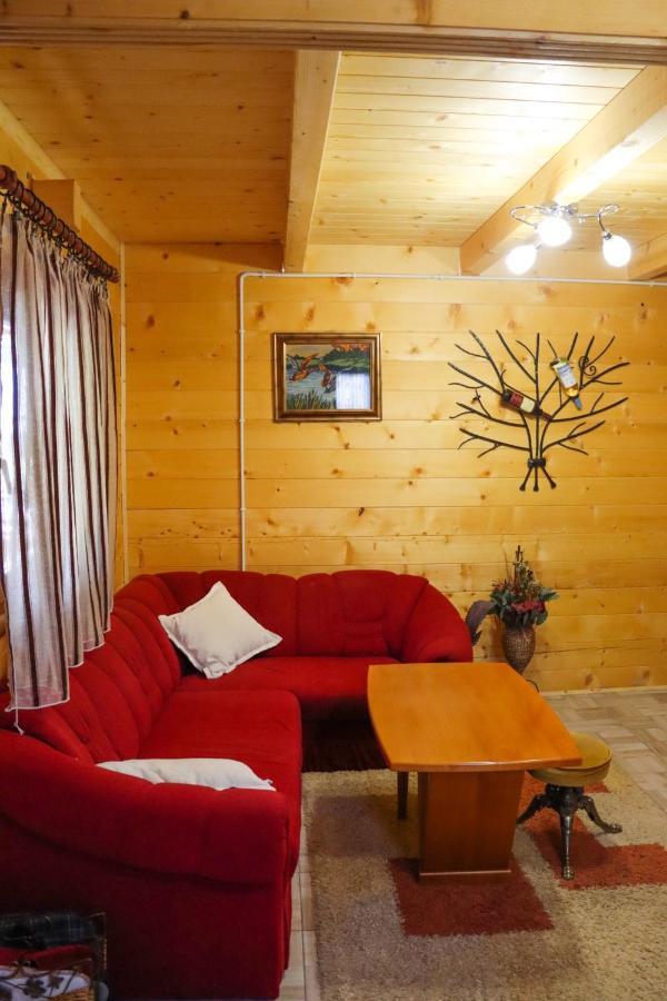 Apartmani Kajkut Μπάνια Λούκα Εξωτερικό φωτογραφία